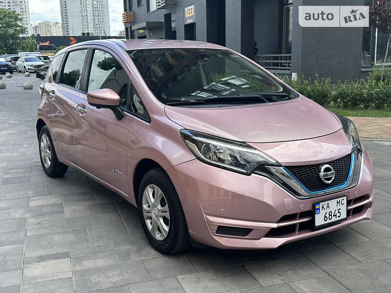 Хетчбек Nissan Note 2016 в Києві