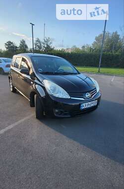 Хэтчбек Nissan Note 2012 в Киеве