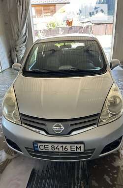 Хэтчбек Nissan Note 2012 в Вижнице