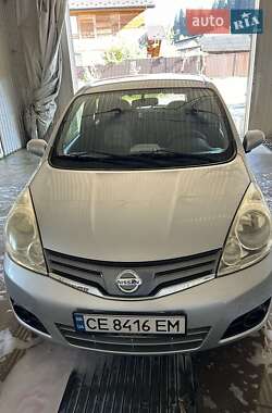 Хэтчбек Nissan Note 2012 в Вижнице