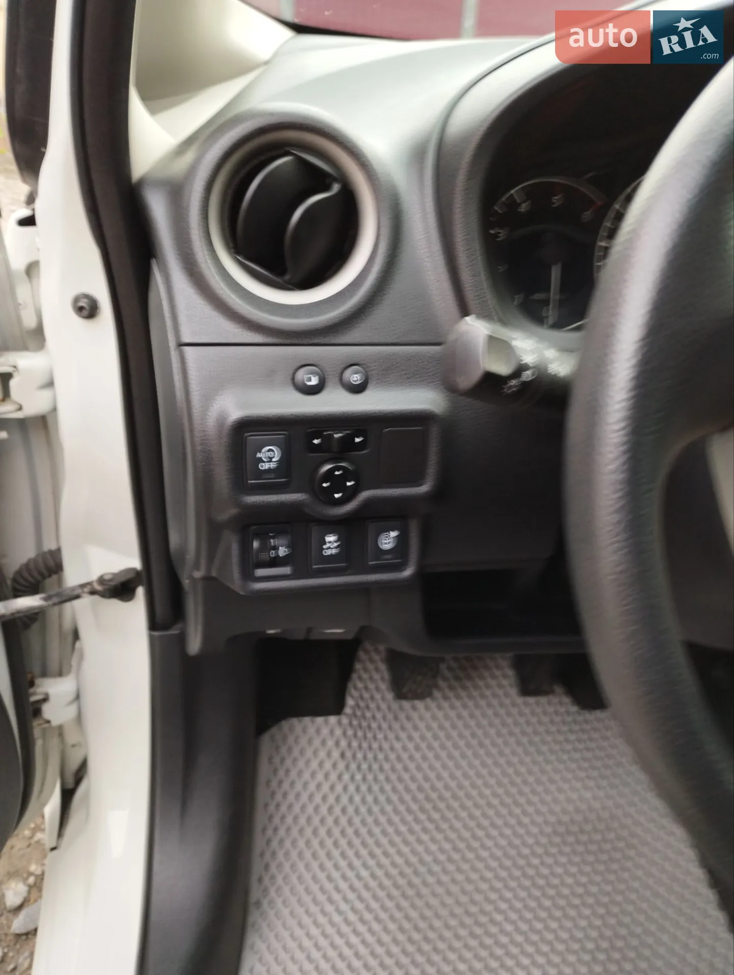 2013 Nissan Note - мініатюра 11