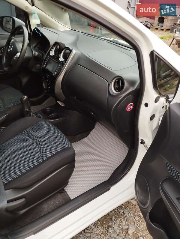 Хэтчбек Nissan Note 2013 в Красилове