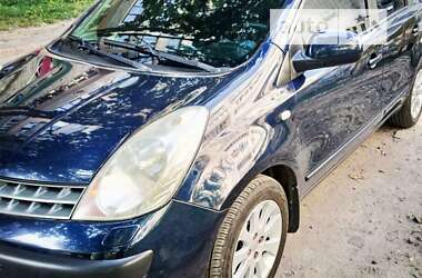 Хэтчбек Nissan Note 2007 в Львове