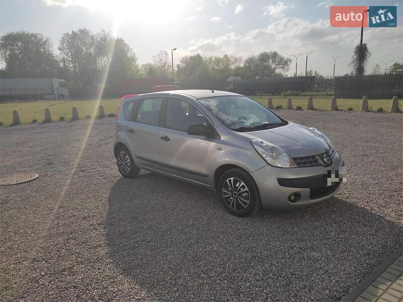 Хэтчбек Nissan Note 2006 в Трускавце фото Хэтчбек Nissan Note 2006 в Трускавце