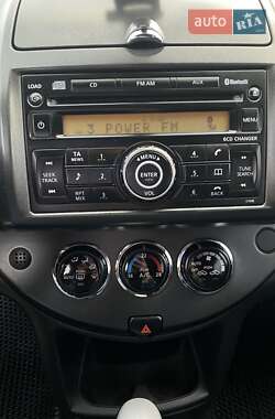 Хэтчбек Nissan Note 2008 в 