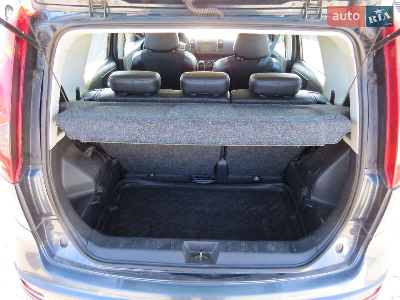 Хэтчбек Nissan Note 2012 в Кропивницком