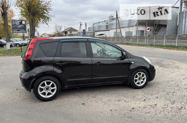 Хэтчбек Nissan Note 2006 в Попельне