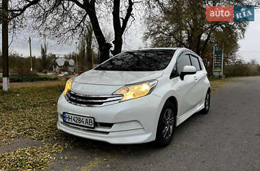 Хэтчбек Nissan Note 2013 в Доброславе