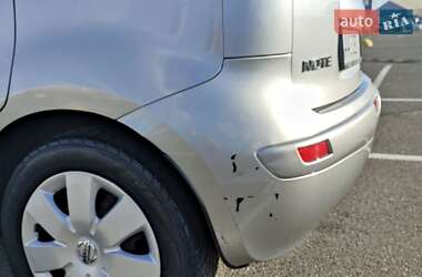 Хэтчбек Nissan Note 2008 в 