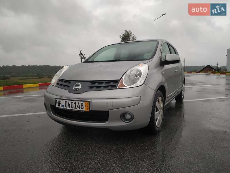 Хэтчбек Nissan Note 2008 в Трускавце