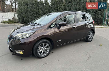 Хэтчбек Nissan Note 2017 в Киеве