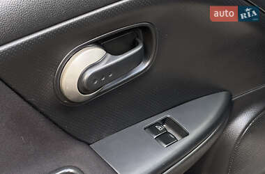 Хетчбек Nissan Note 2008 в 