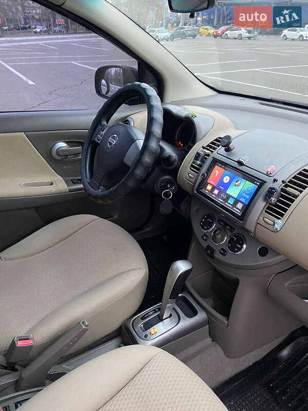 Хэтчбек Nissan Note 2007 в Киеве