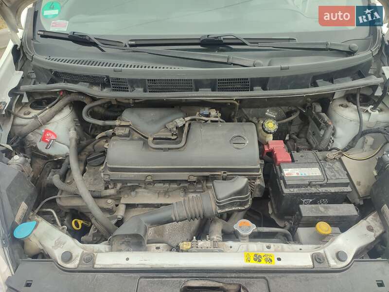Хэтчбек Nissan Note 2009 в Львове