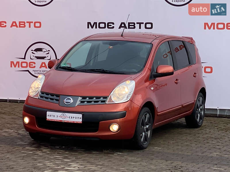 Хэтчбек Nissan Note 2007 в Ровно