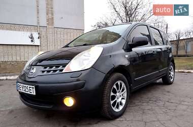 Хэтчбек Nissan Note 2006 в Первомайске