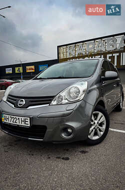 Хетчбек Nissan Note 2010 в Києві