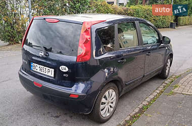 Хэтчбек Nissan Note 2007 в 