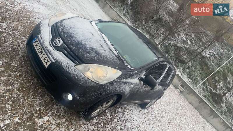 Хэтчбек Nissan Note 2013 в 