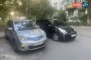 Хэтчбек Nissan Note 2013 в 