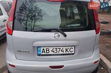 Хэтчбек Nissan Note 2008 в 