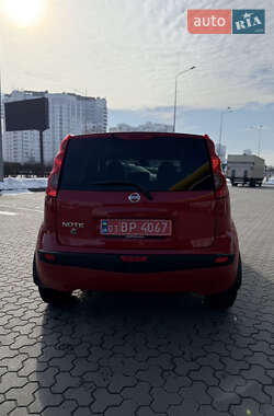 Хетчбек Nissan Note 2008 в Києві