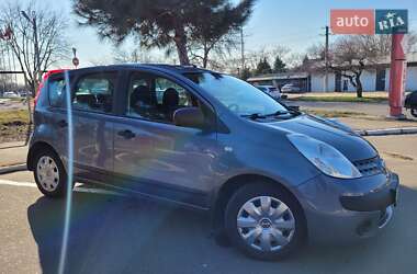 Хэтчбек Nissan Note 2007 в Одессе