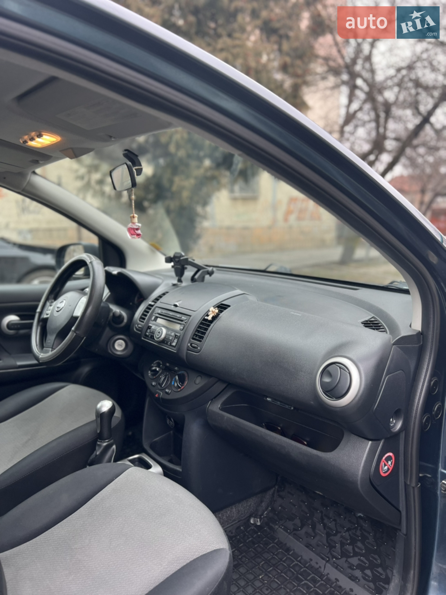2012 Nissan Note - мініатюра 9
