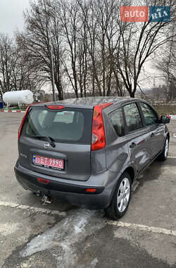 Хэтчбек Nissan Note 2006 в Бродах