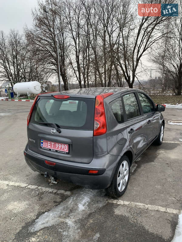 Хетчбек Nissan Note 2006 в Бродах фото 3 Хетчбек Nissan Note 2006 в Бродах