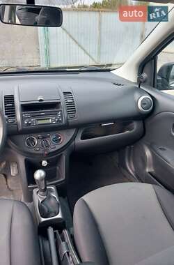 Хэтчбек Nissan Note 2010 в Луцке