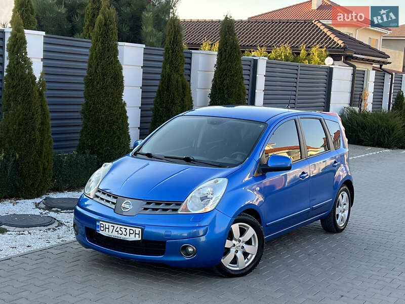 Хэтчбек Nissan Note 2007 в Одессе