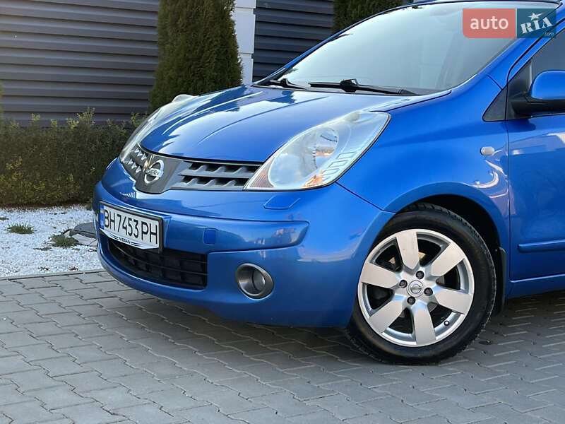Хэтчбек Nissan Note 2007 в Одессе