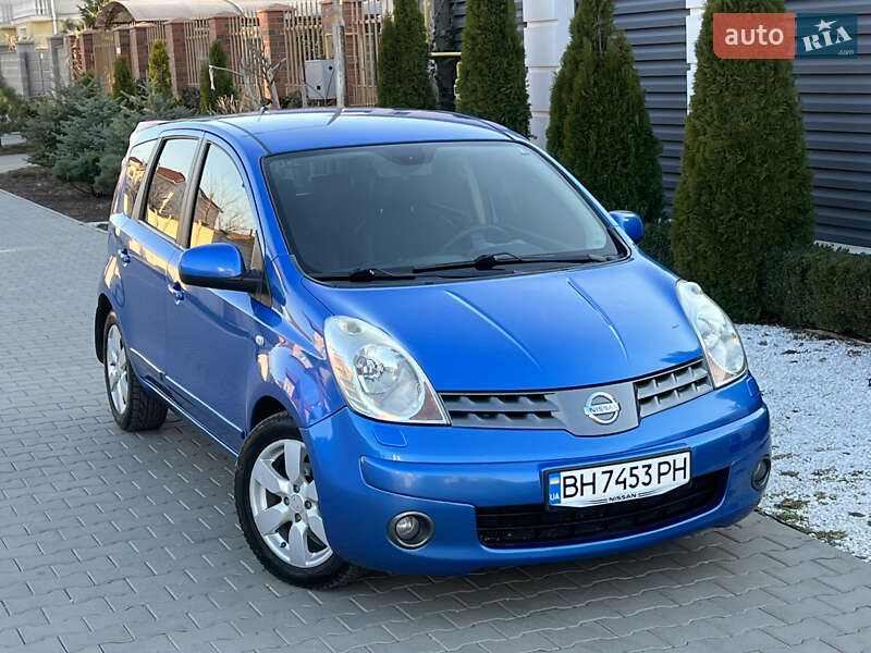Хэтчбек Nissan Note 2007 в Одессе