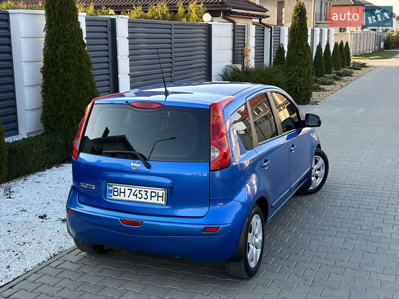 Хэтчбек Nissan Note 2007 в Одессе