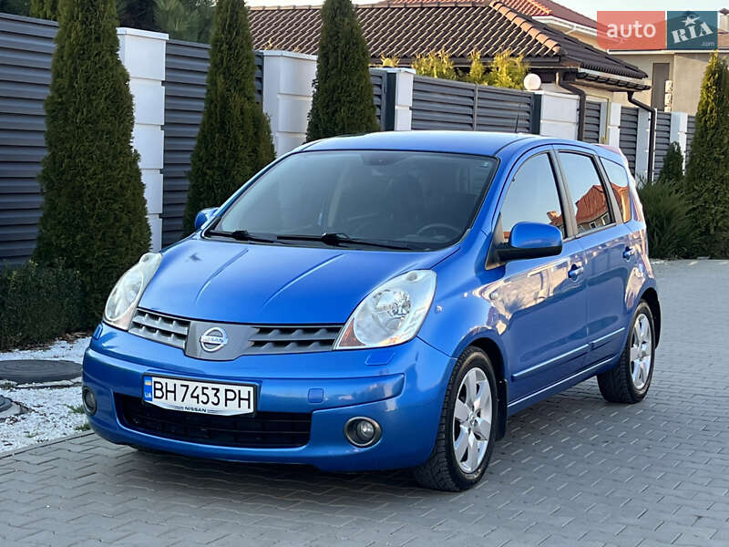 Хэтчбек Nissan Note 2007 в Одессе