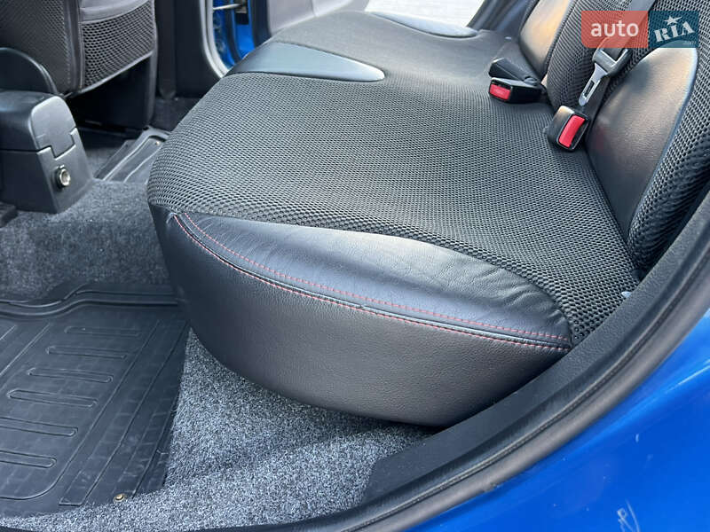 Хэтчбек Nissan Note 2007 в Одессе