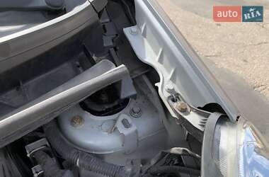 Хэтчбек Nissan Note 2007 в 