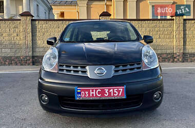Хэтчбек Nissan Note 2006 в 