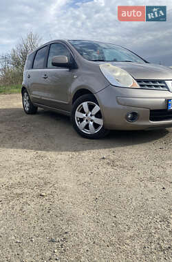 Хэтчбек Nissan Note 2008 в Жидачове