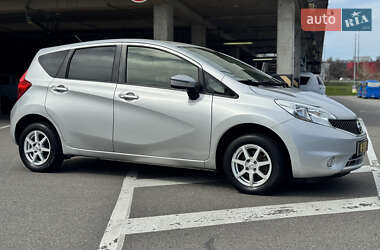Хэтчбек Nissan Note 2015 в 