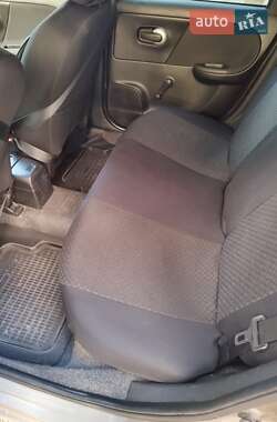 Хэтчбек Nissan Note 2013 в 
