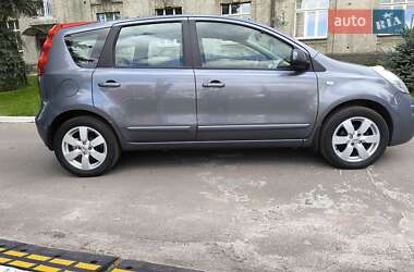 Хэтчбек Nissan Note 2008 в Киеве