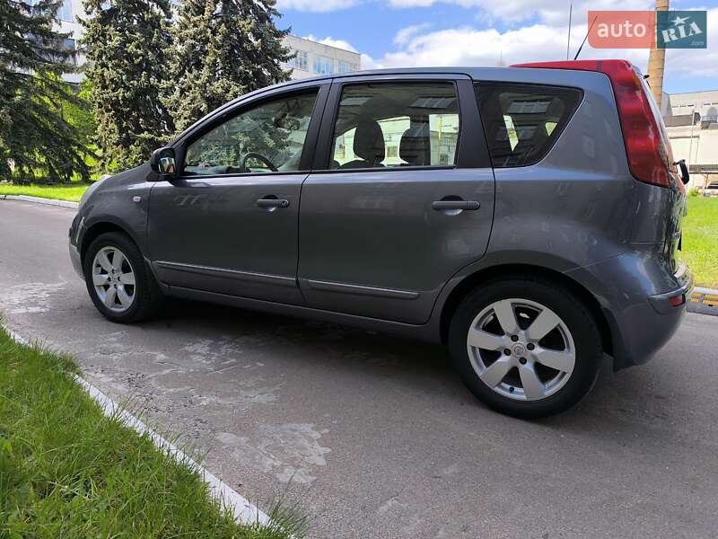 Хетчбек Nissan Note 2008 в Києві