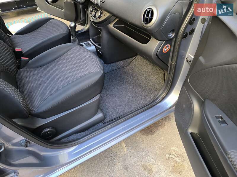 Хетчбек Nissan Note 2008 в Києві