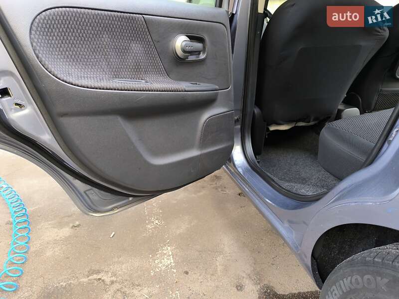 Хетчбек Nissan Note 2008 в Києві