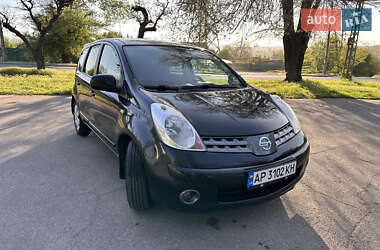 Хэтчбек Nissan Note 2008 в Запорожье