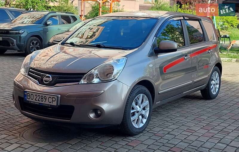 Хэтчбек Nissan Note 2009 в Ивано-Франковске