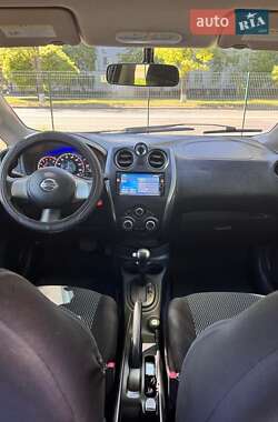 Хэтчбек Nissan Note 2013 в 