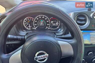Хэтчбек Nissan Note 2013 в 